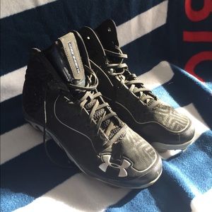 men's ua spine highlight st baseball cleats